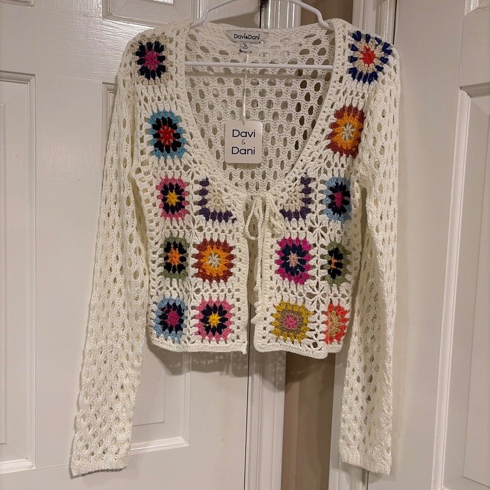 Davi & Dani Cardigan Womens S/M White Granny Square Crochet NWT Boho Tie Front